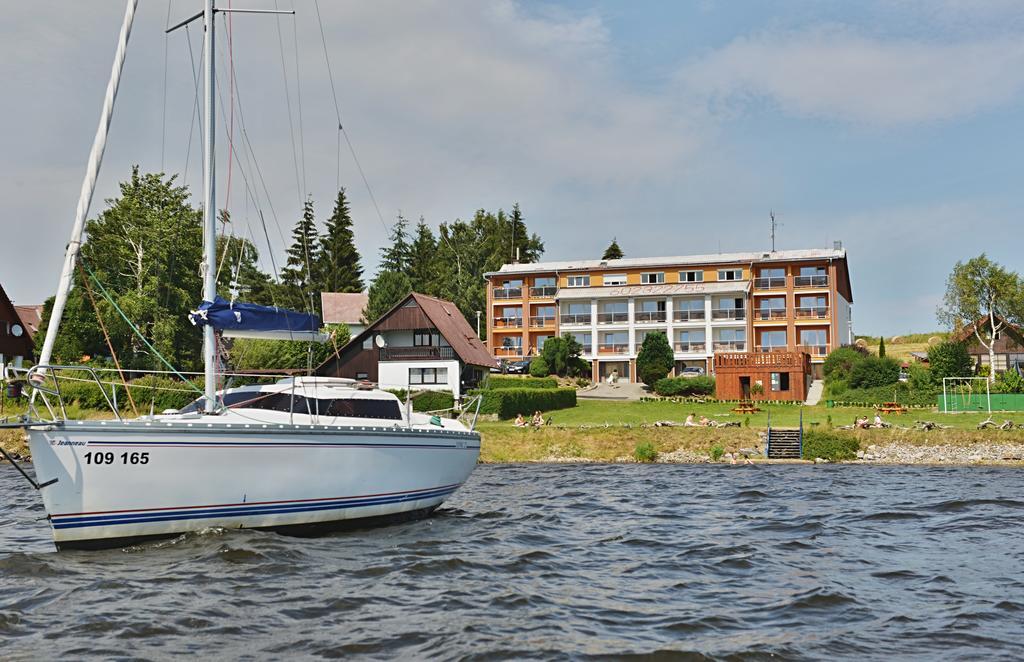 Pension Calla Dolní Vltavice Eksteriør bilde
